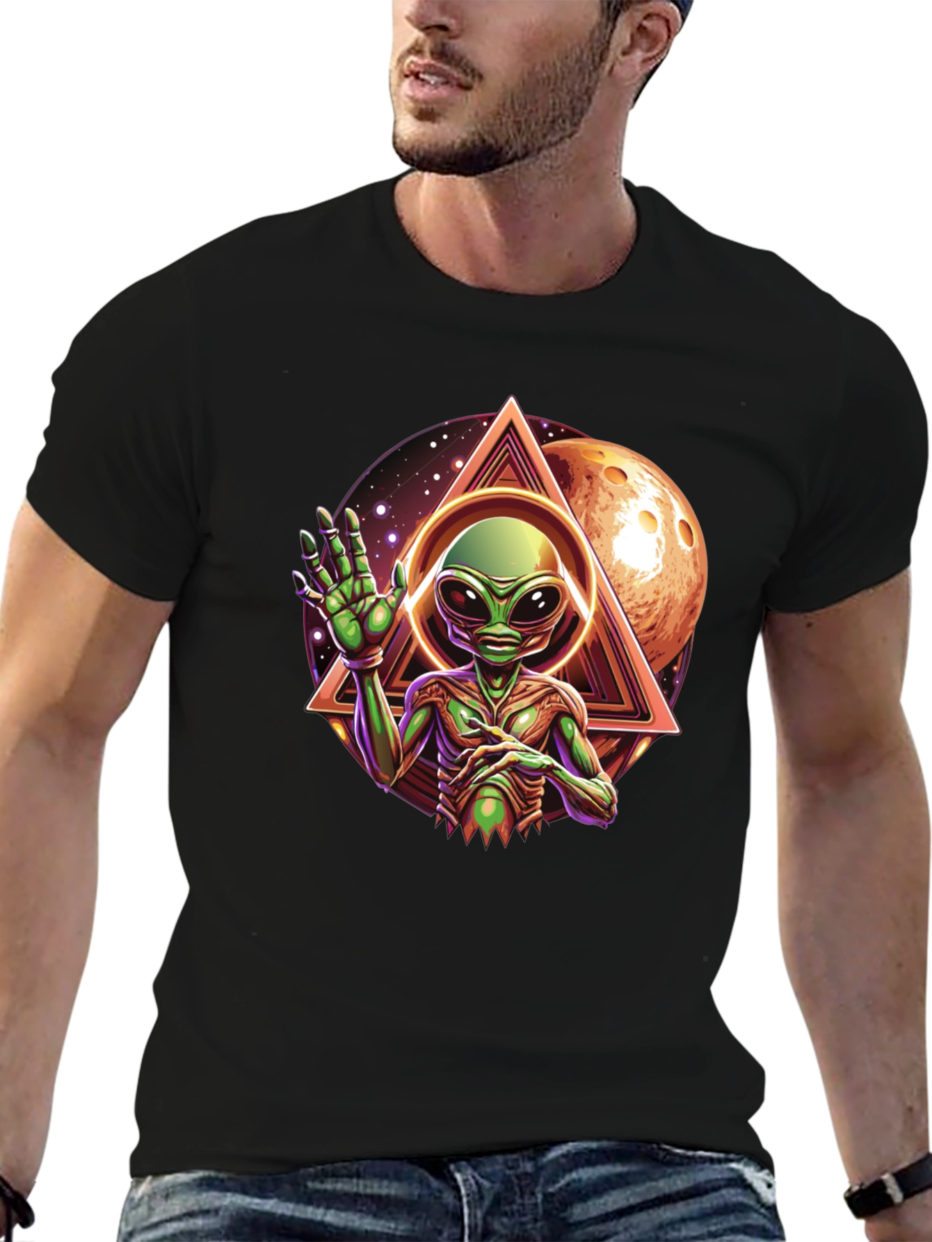 Alien Graphic Tee - Sci-Fi T-Shirt