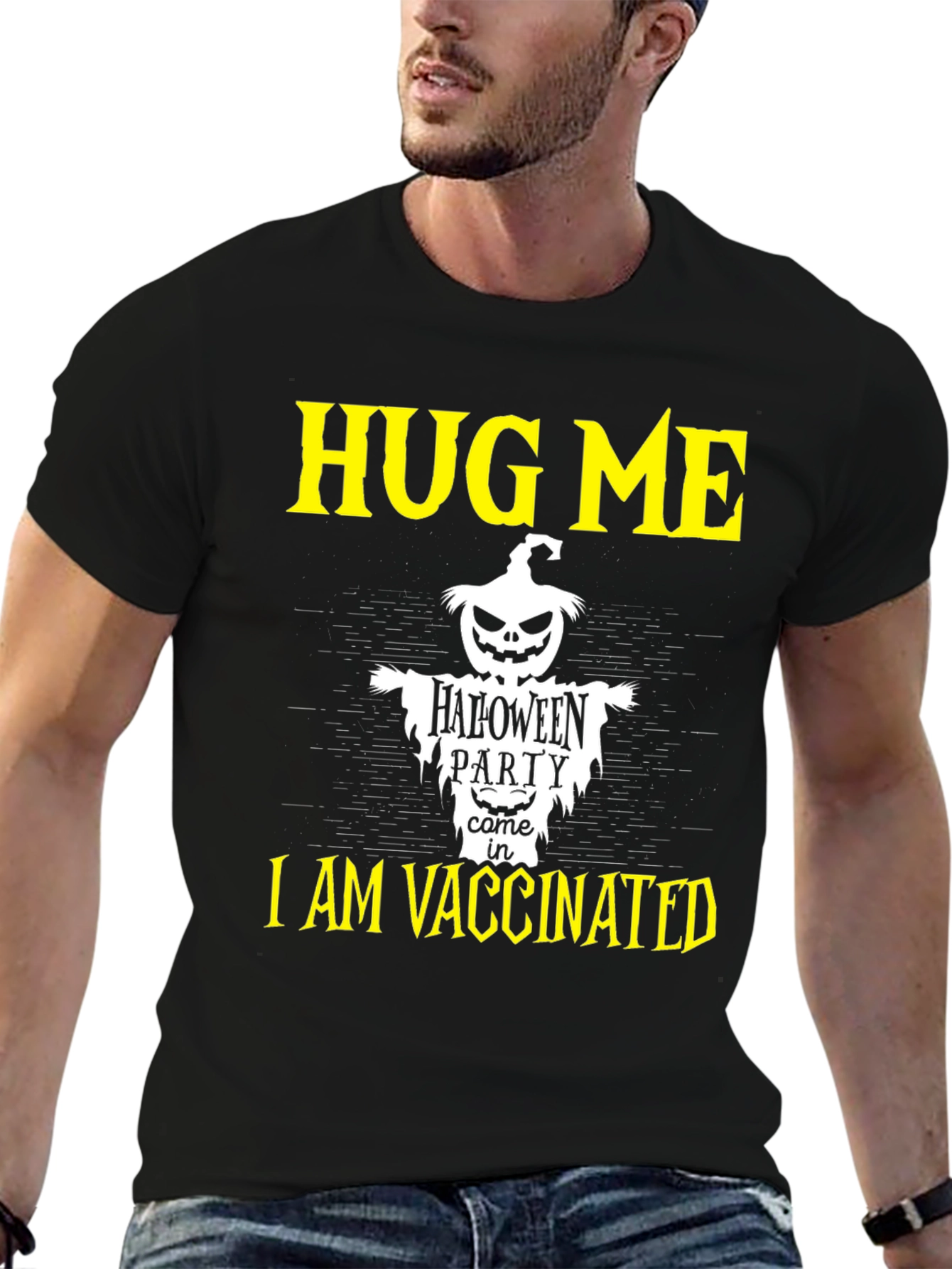 Hug Me I Am Vaccinated Halloween Party T-Shirt