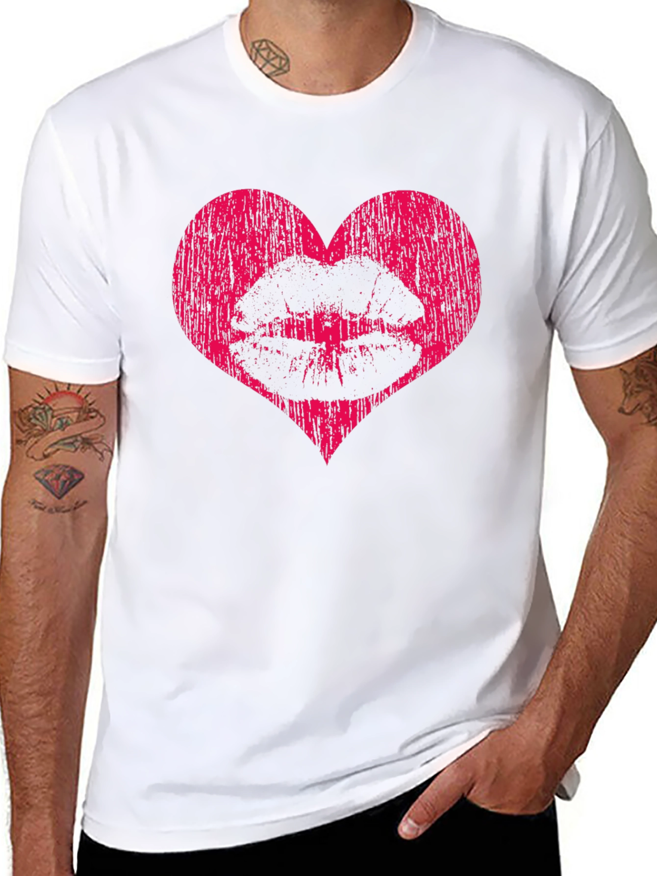 Heart Lips Graphic Tee - Stylish Black T-Shirt