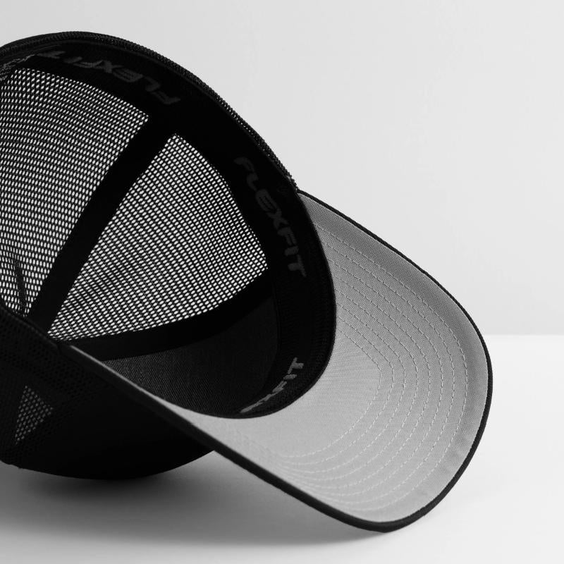 Quiet Soul, Loud Mind