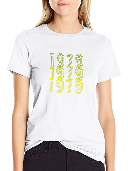 1979 Retro Graphic Tee - Vintage Style Birthday T-Shirt