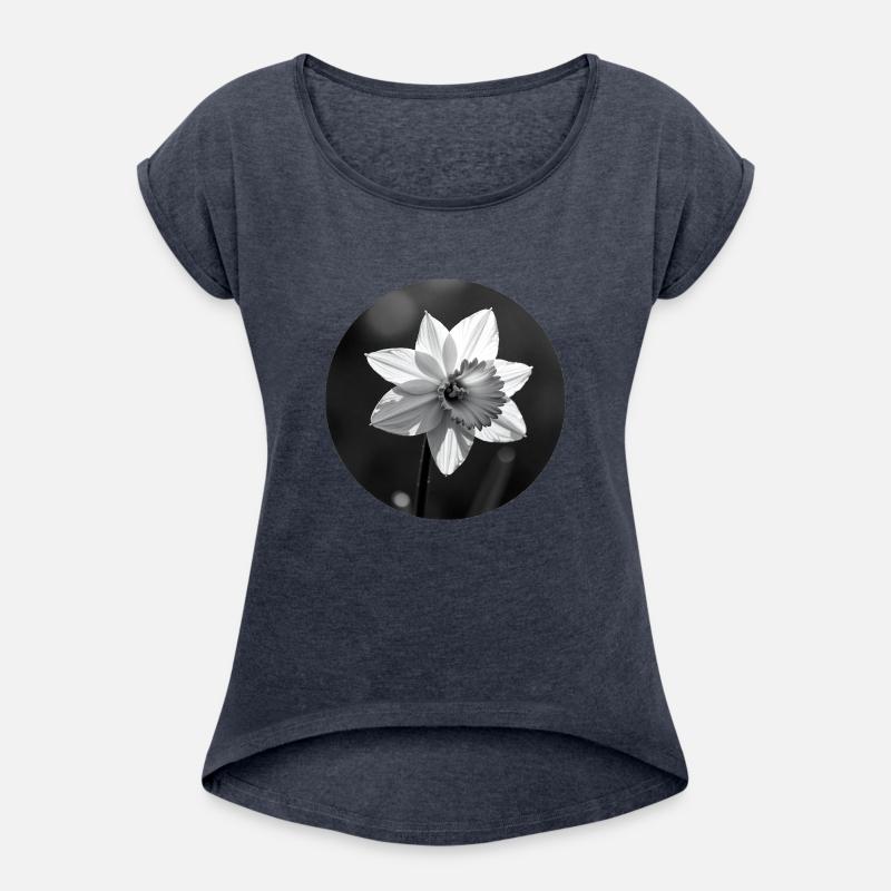 T shirt With Flower’s Bloom